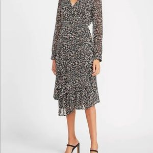 Express Black & Gold Floral print wrap MIDI Dress with long sleeve.Size: Small